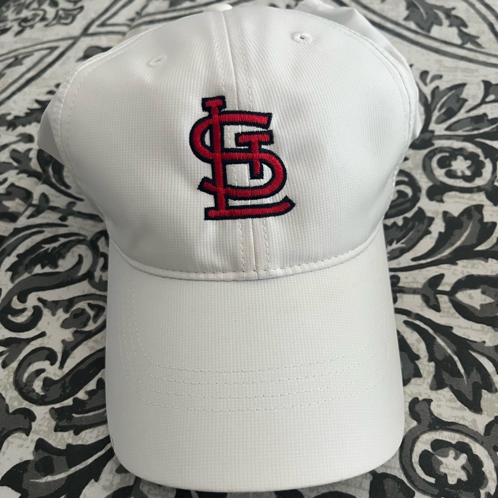 St. Louis Cardinals Nike white hat new